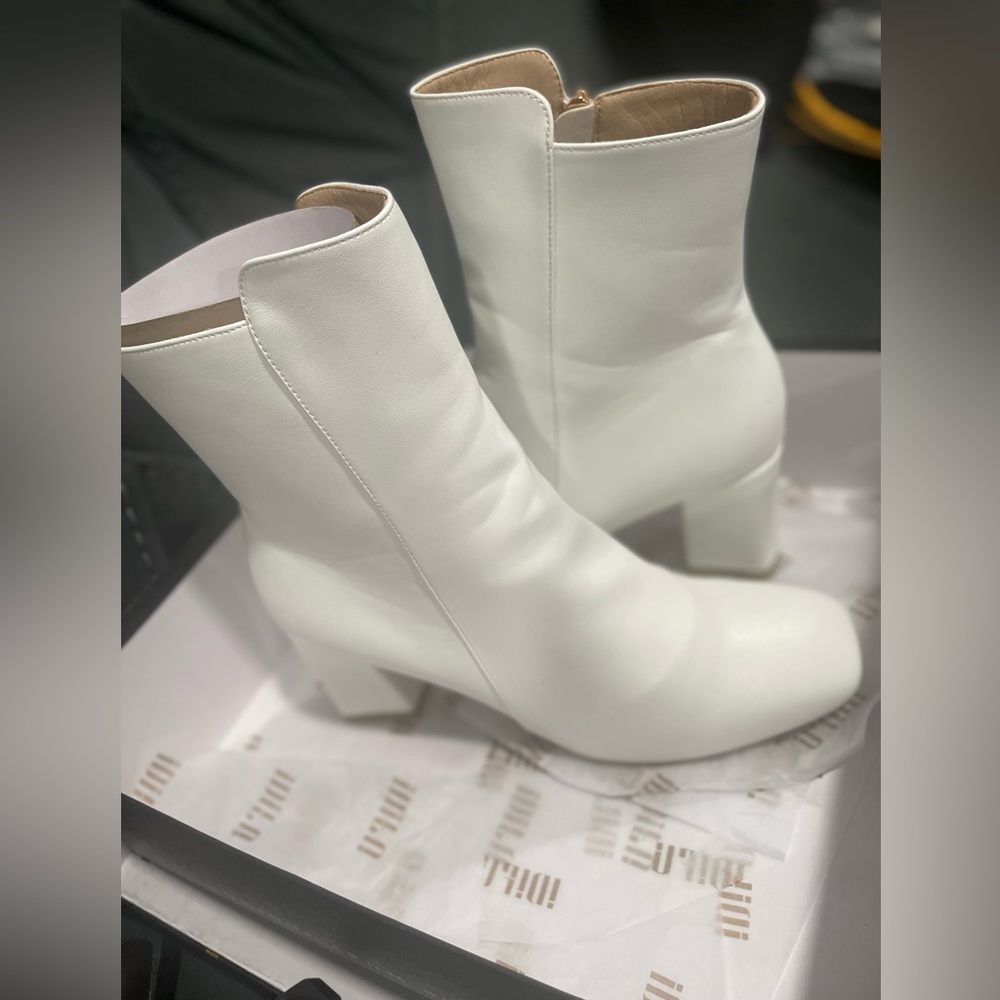 Ankle boots